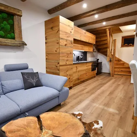 Mastal Apartment *