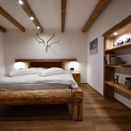 Mastal Apartment